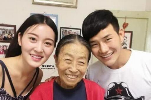 张少华几个儿子和女儿(她和她儿子之间有什么故事呢)