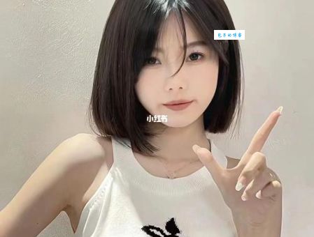 中短发发型怎么选？试试这几款好看又好打理！