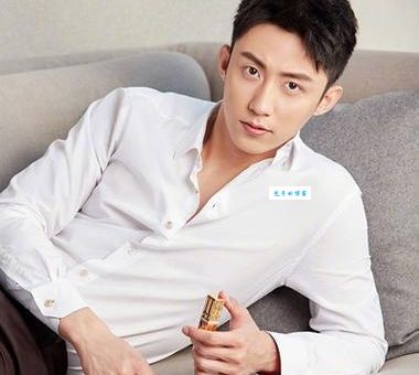 长脸男士短发发型推荐，剪完秒变男神颜值飙升！