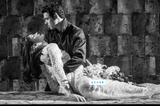 《哈姆雷特》：悲剧英雄