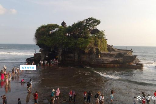 巴厘岛海神庙必看景点 守护神海蛇传说揭秘
