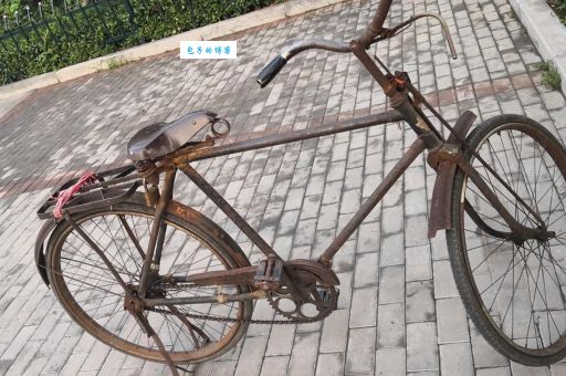 自行车是什么时候发明的？看看最早的自行车长啥样