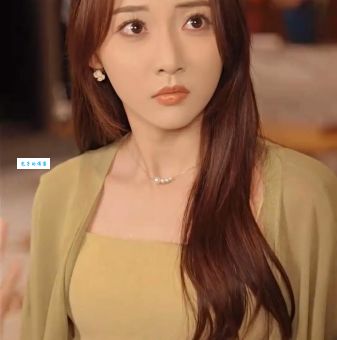 若槻ゆうか是什么意思？一文读懂这位明星的背景