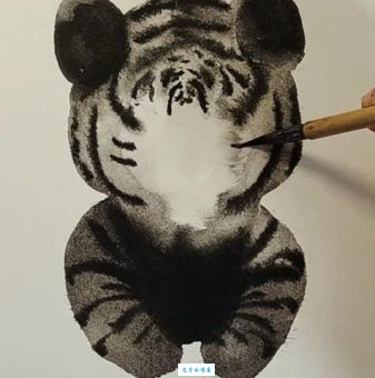 照猫画虎猜一生肖,最准确的答案解析就在这里!