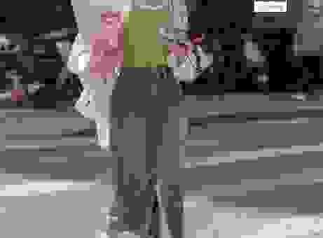 年轻人都在追的潮人穿衣风格是啥样的？快来看看