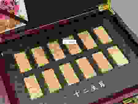 一三金碧十辉煌是什么生肖